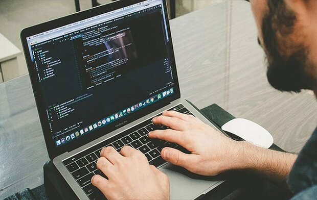 کسب رتبه نخست کدنویسی کشور توسط نماینده آذربایجان شرقی