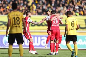 مهاجم سابق پرسپولیس همچنان در برزخ نصف جهان/ «عیسی» چه می‌کند؟ – خط و نقد | اخبار ایران و جهان