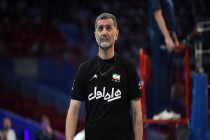 حریف را دست کم گرفتیم/ تماشاگران فوق العاده هستند – خط و نقد | اخبار ایران و جهان