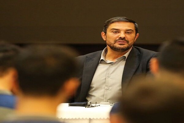 نوسازی ورزشگاه‌های در تملک ذوب‌آهن/ قرارداد ربیعی تمدید شد – خط و نقد | اخبار ایران و جهان