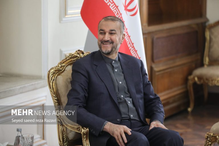 حجم تبادلات تجاری ایران و پاکستان باید به ۵ میلیارد یورو برسد – خط و نقد | اخبار ایران و جهان