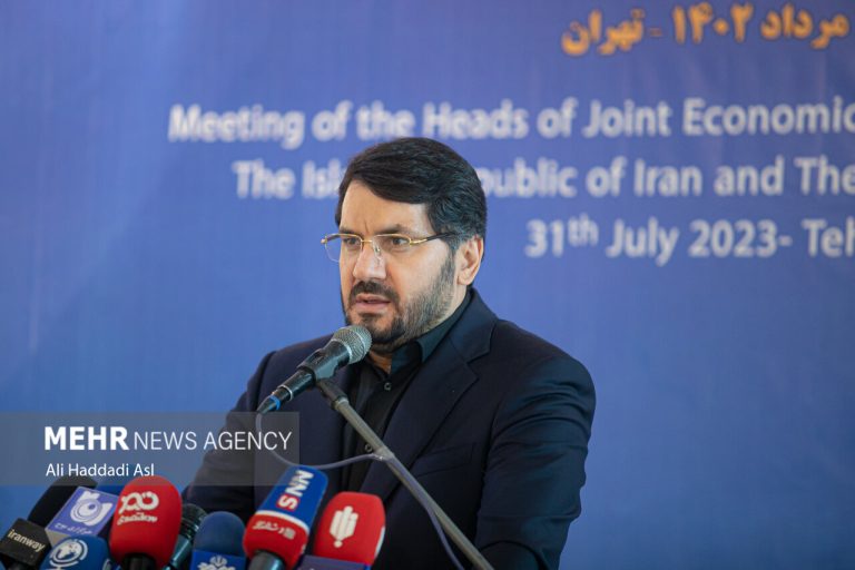 دستور بذرپاش برای اتمام طرح‌های فرودگاه امام قبل از پرواز