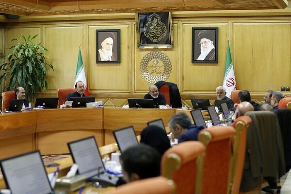 وزیر کشور: جزایر سه‌گانه ایرانی خلیج فارس، دُرّ گرانبهای کشورند – خط و نقد | اخبار ایران و جهان