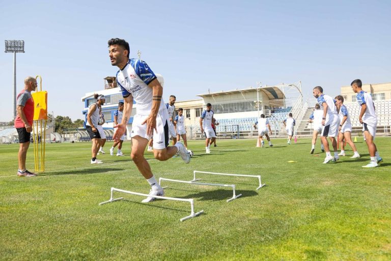 بازیکن سابق پرسپولیس از تیم فوتبال تراکتور کنار گذاشته شد – خط و نقد | اخبار ایران و جهان