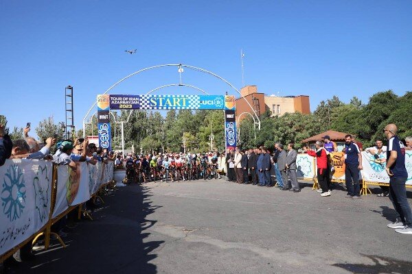 اولین مرحله تور دوچرخه سواری ایران-آذربایجان استارت خورد – خط و نقد | اخبار ایران و جهان