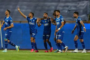 خواسته‌های کادر فنی را اجرا می‌کنم/ از سال قبل طلبکار هستیم – خط و نقد | اخبار ایران و جهان