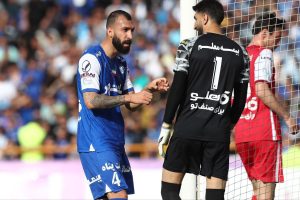 ویترین باشگاه شما جای آب معدنی و گلدان بود/کنایه عجیب به بیرانوند – خط و نقد | اخبار ایران و جهان