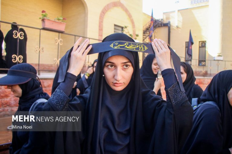 دانشجویان دانشگاه هنر تبریز راهی نجف شدند – خط و نقد | اخبار ایران و جهان