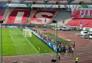 قصه تکراری ازدحام در میکسدزون ورزشگاه و حضور افراد متفرقه – خط و نقد | اخبار ایران و جهان