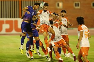 حمله به داور یک بازی را نیمه تمام کرد/ برد فجر و نفت و توقف سایپا – خط و نقد | اخبار ایران و جهان