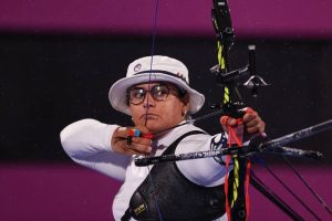 زهرا نعمتی از دور رقابت‌ها حذف شد – خط و نقد | اخبار ایران و جهان