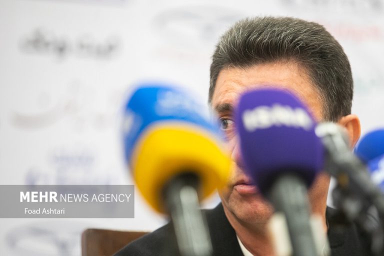 بازیکنان تیم ملی نیمه دوم در زمین راه رفتند/ یک رکوردم از بین رفت – خط و نقد | اخبار ایران و جهان