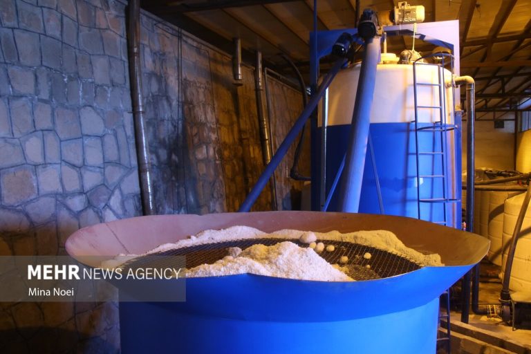 نمک پاشی در سطح شهر تبریز به صورت کامل حذف شده است – خط و نقد | اخبار ایران و جهان