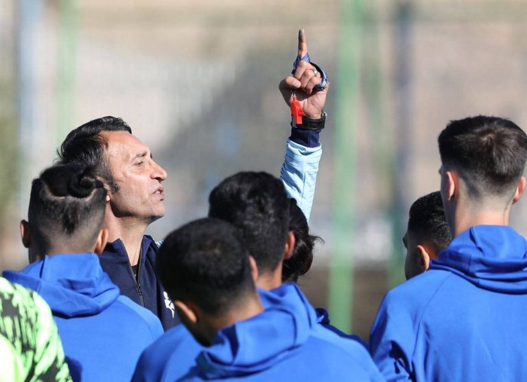 تمرین پیکان با سرمربی جدید/ صحبت های عنایتی برای خودروسازان – خط و نقد | اخبار ایران و جهان