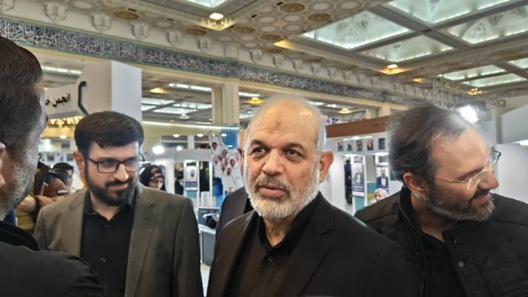 تنها راه حل مسایل اجتماعی، قرآن است – خط و نقد | اخبار ایران و جهان